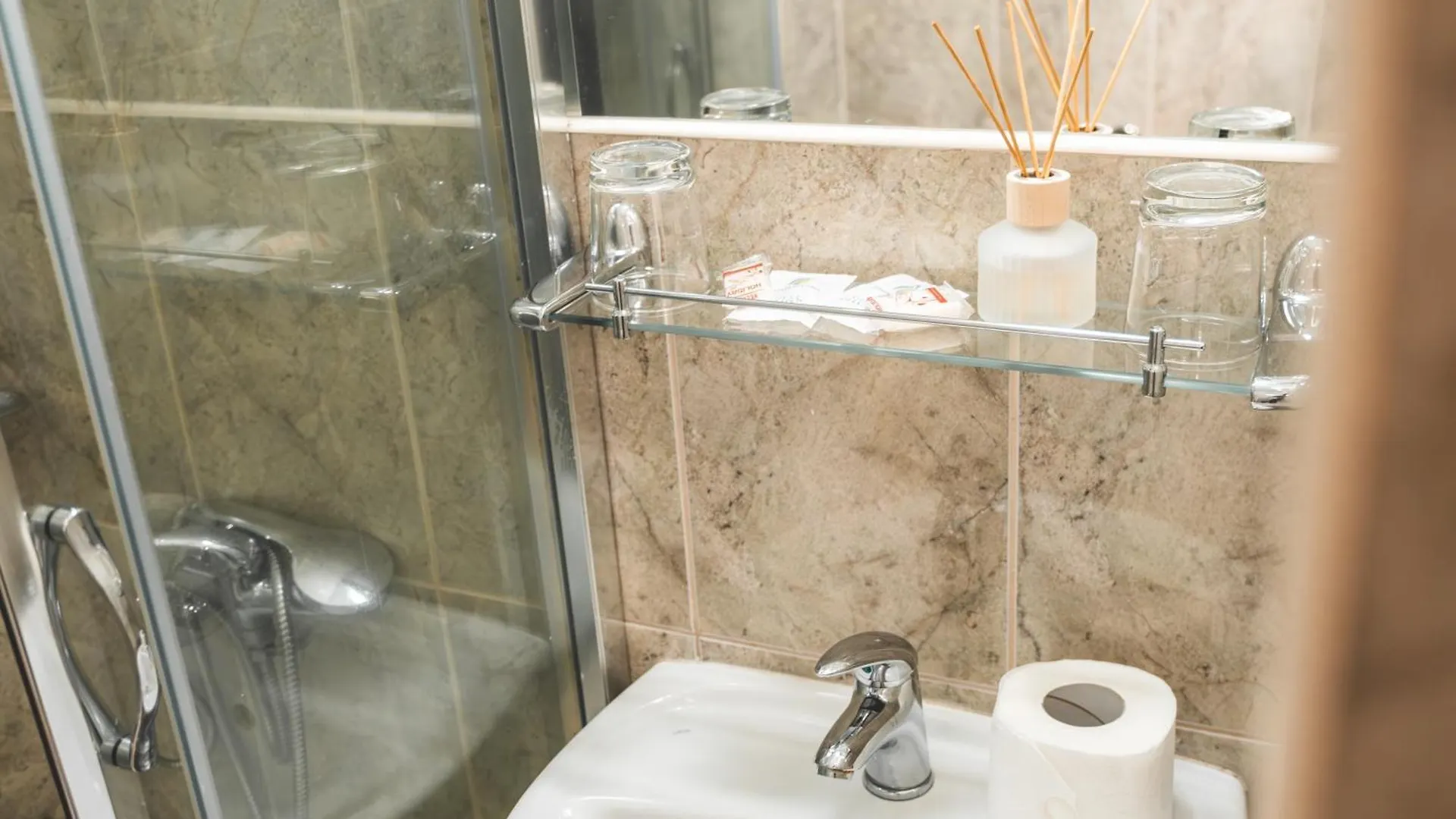 Hotel Gorna Banya 소피아